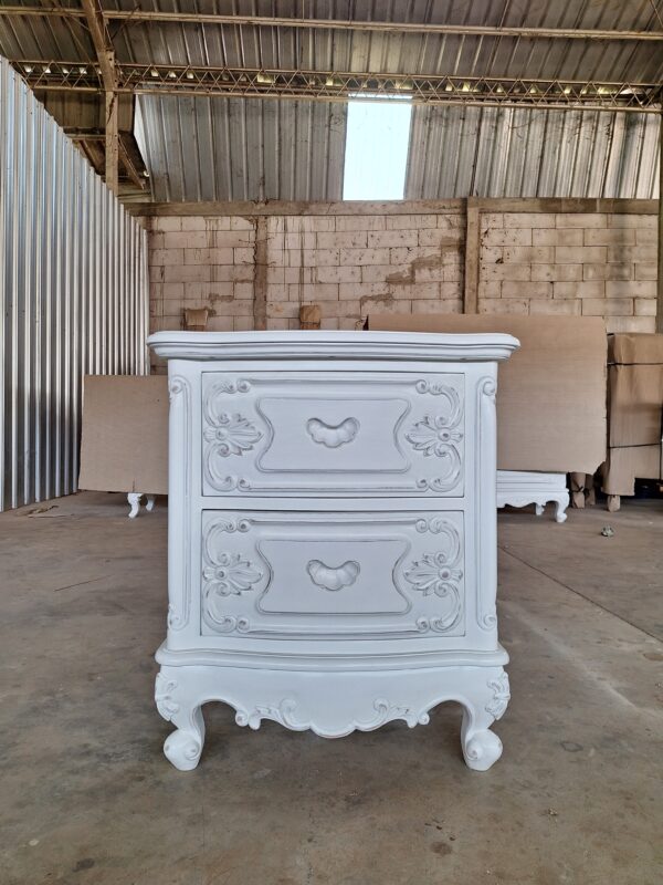 2 Doors Andreanna Beside