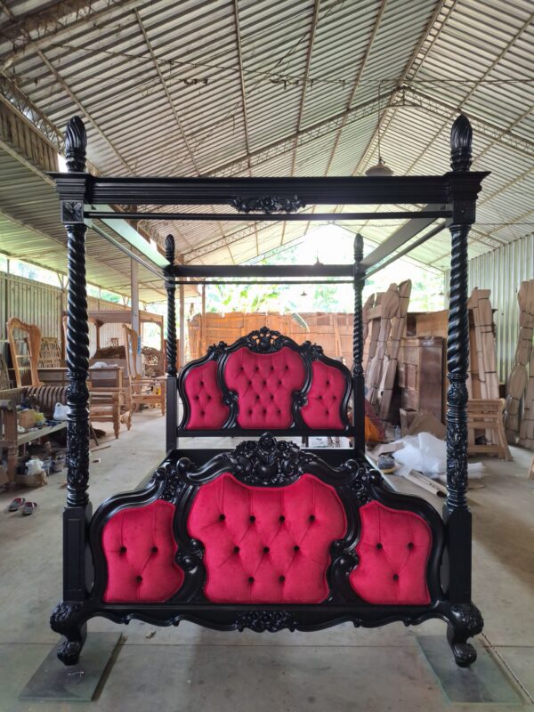 4 Posters Versailles Bed ( Queen )