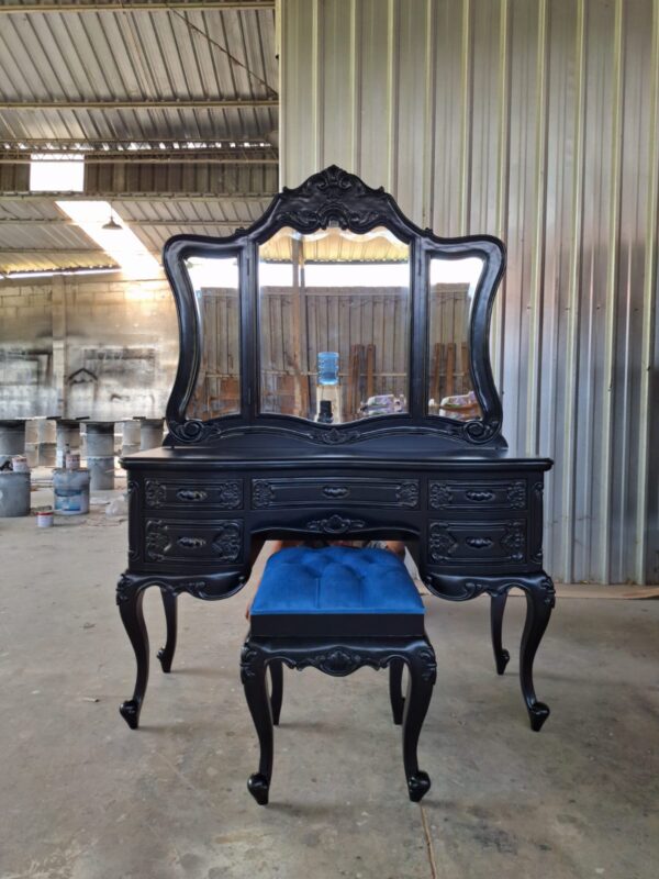 Andreanna Dressing Table