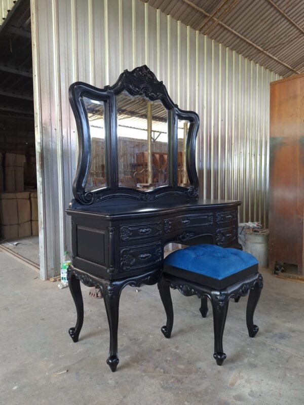 Andreanna Dressing Table