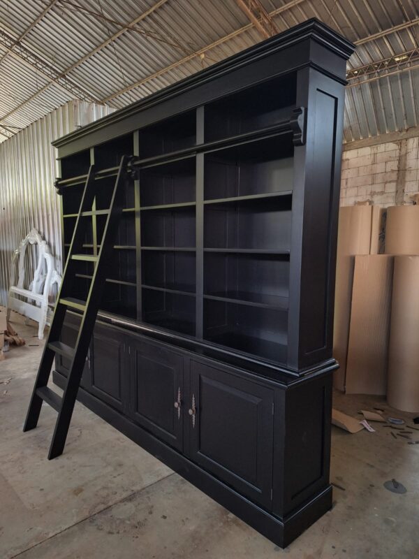 Manhattan Bookcase