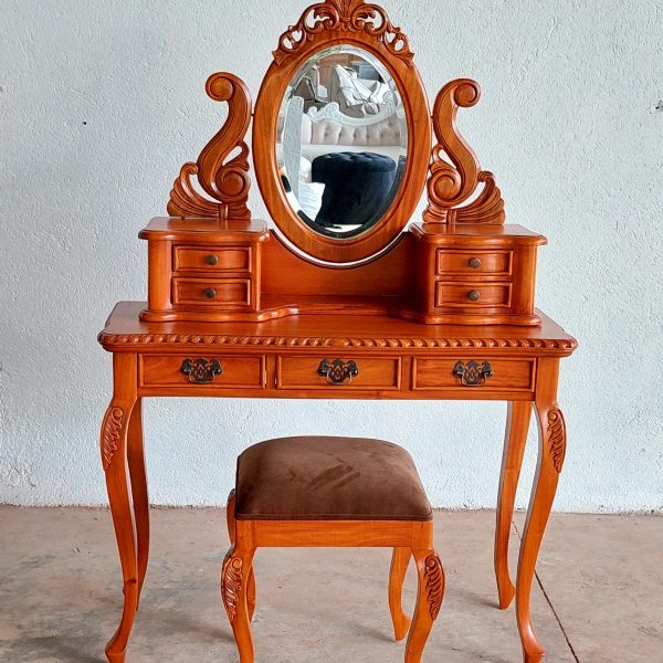 Petite Cabrio Dressing table