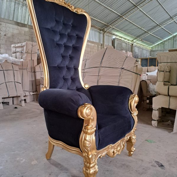 Throne Chair